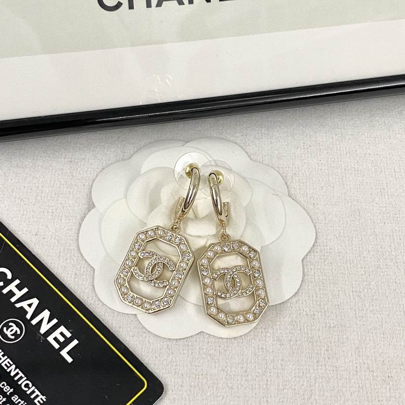 Chanel Earring 08yxq27